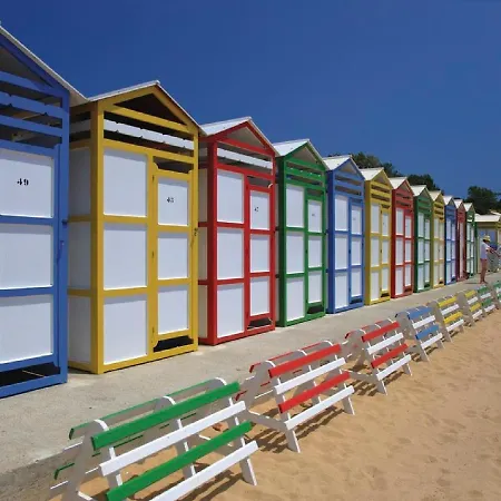 Lloguer30 Delfines, Swimming Pools , Near The And With Parking * Castell-Platja d'Aro