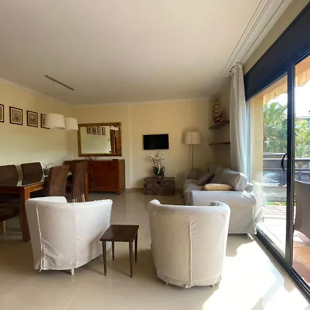 Lloguer30 Delfines, Swimming Pools , Near The And With Parking