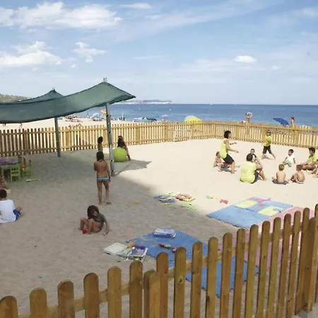 Lloguer30 Delfines, Swimming Pools , Near The And With Parking Apartament