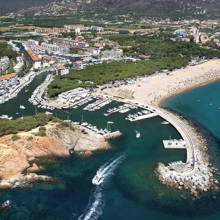 Lloguer30 Delfines, Swimming Pools , Near The And With Parking Apartament