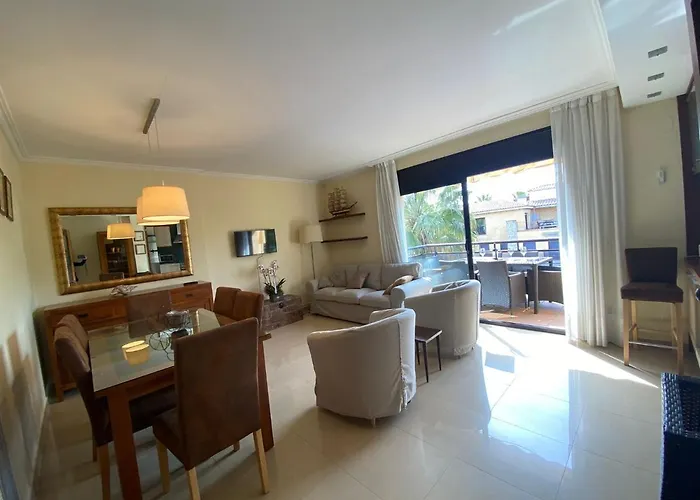 Lloguer30 Delfines, Swimming Pools , Near The And With Parking