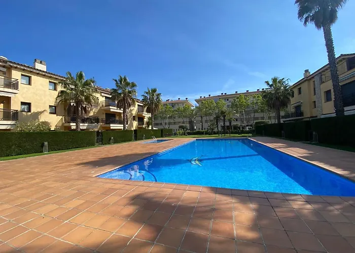 Daire Lloguer30 Delfines, Swimming Pools , Near The And With Parking